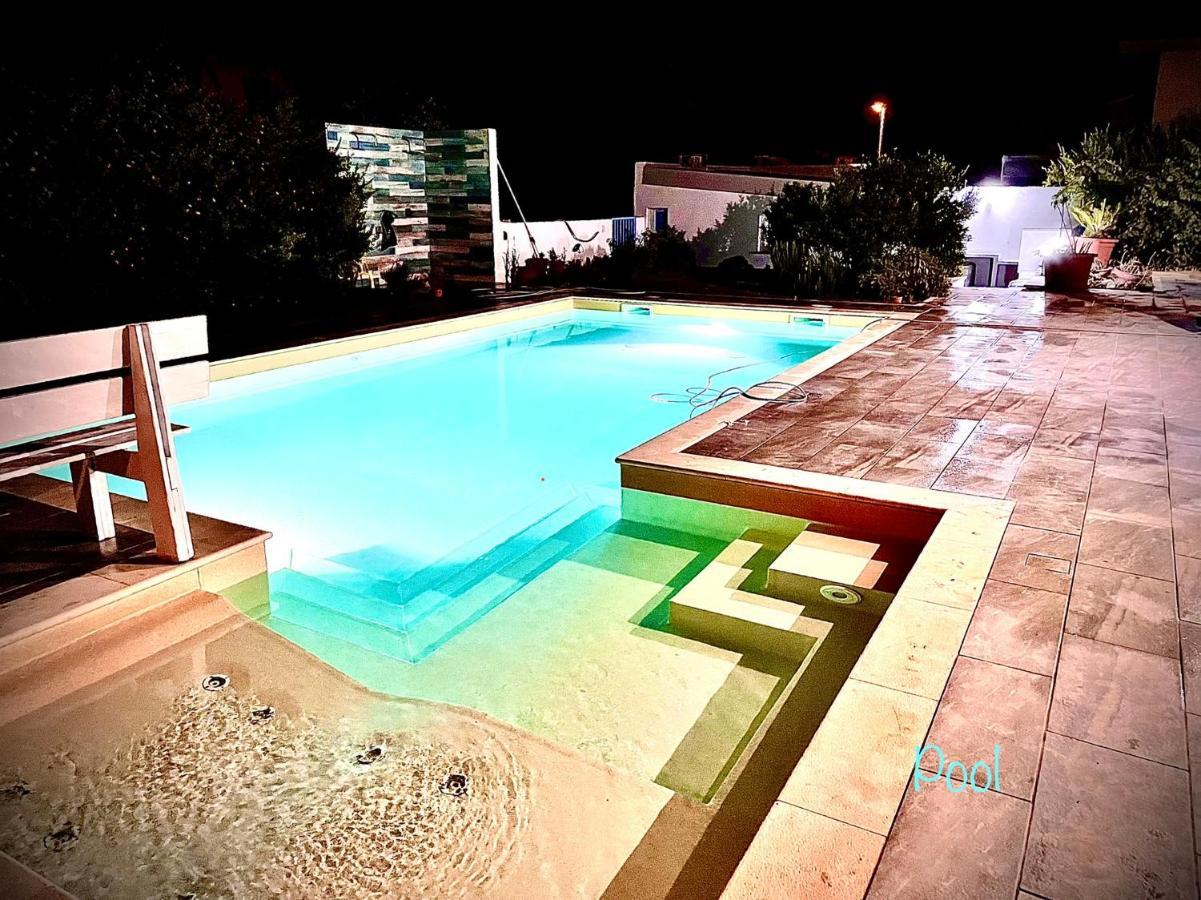 B&B Le Pavoncelle Sarde Flumini di Quartu Luaran gambar