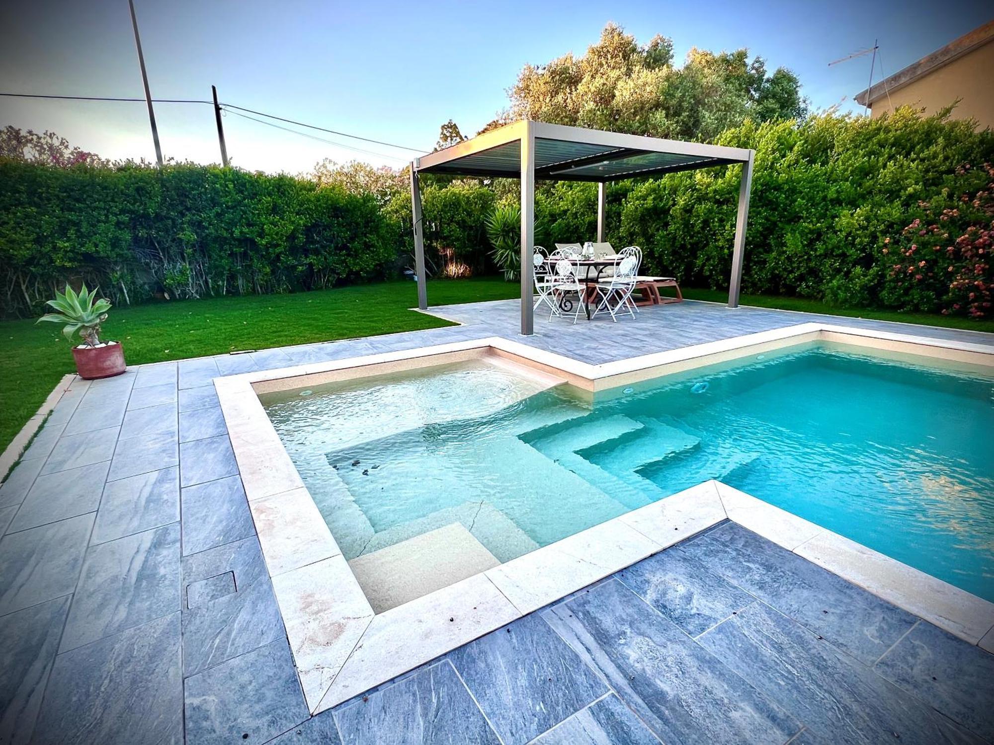 B&B Le Pavoncelle Sarde Flumini di Quartu Luaran gambar
